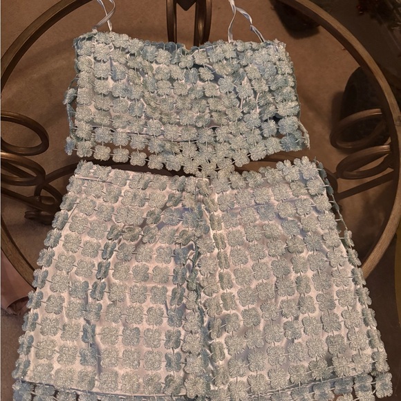 edit by nine Dresses & Skirts - Edit by Nine Lace Floral Textured Two-Piece Set